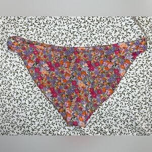 SKatie Cheryl bottoms in Montecito